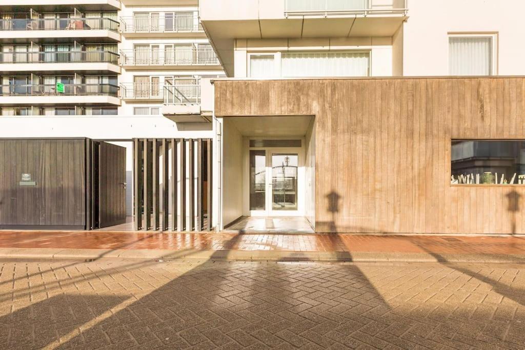 Gezellig Appartement Aan Oostduinkerkse Strand Oostduinkerke Esterno foto
